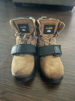 Cougar paws 9.5 roofing boots
