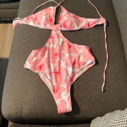 Swimsuit, New, never worn size medium