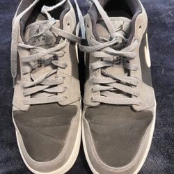 Nike Air Jordan V2 Low Cool Grey Shoes Men's Size 9.5 552312-005