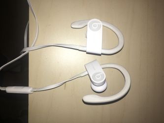 Powerbeats 3