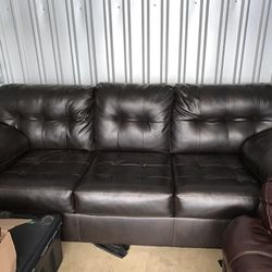Couch & Recliner 
