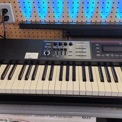 Roland JUNO-DS88 Keyboard With Case