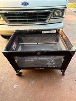 Pamo Babe Portable Baby Play pen