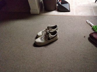 Nike AF1 '07 LV8' Light khaki Black