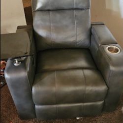 Abbyson Brand, Electric Recliner, Gray Color, Faux Leather, Like New