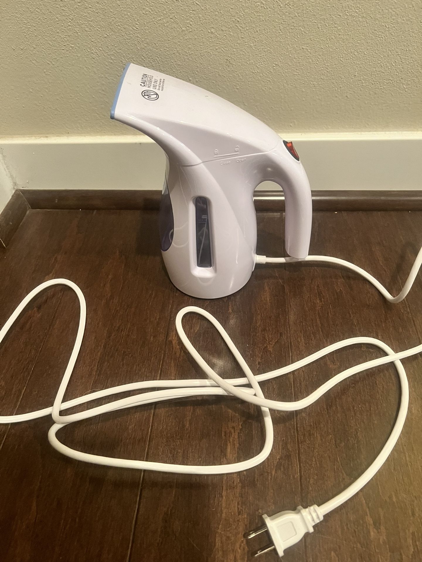 Clothes Steamer