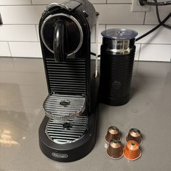 Nespresso Citiz espresso machine by De’Longhi with milk frother