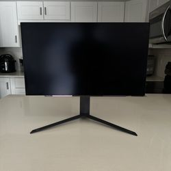 LG Ultragear 27" OLED Monitor