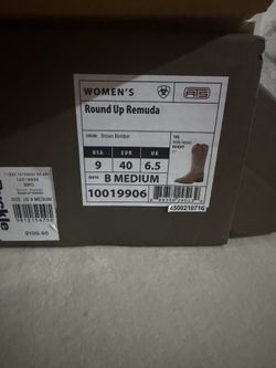Woman’s Ariat boots