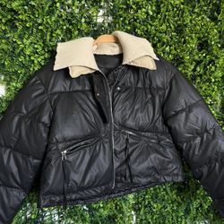 Women’s Puffer Jacket