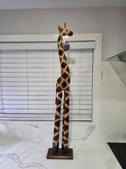 Giraffe decor