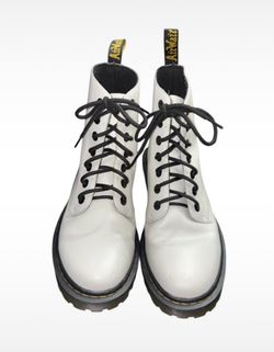 Dr. Martens Air Wair LUANA Boots