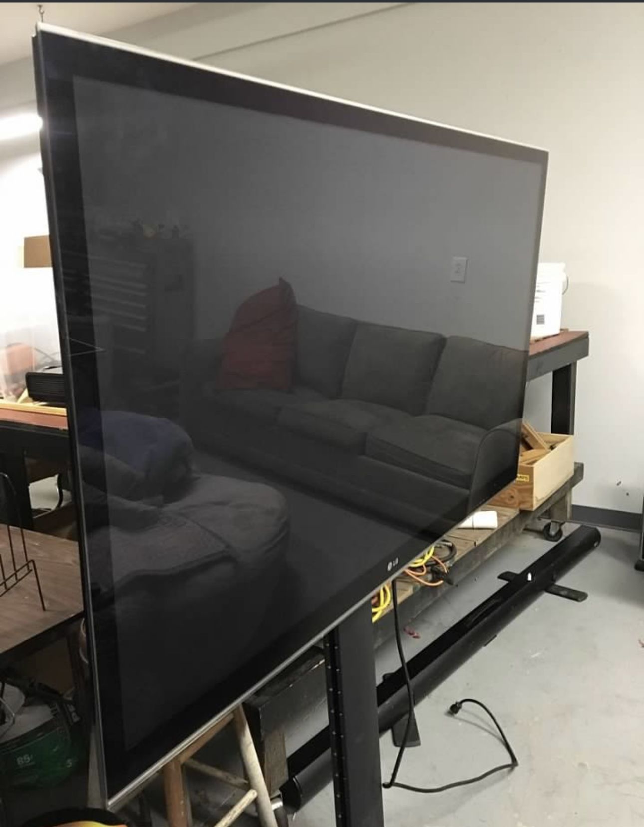 REDUCED LG 60” SMART HDTV with WIFI 