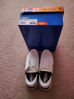 Skechers Slip-ins Sneakers Size 11 Extra Wide