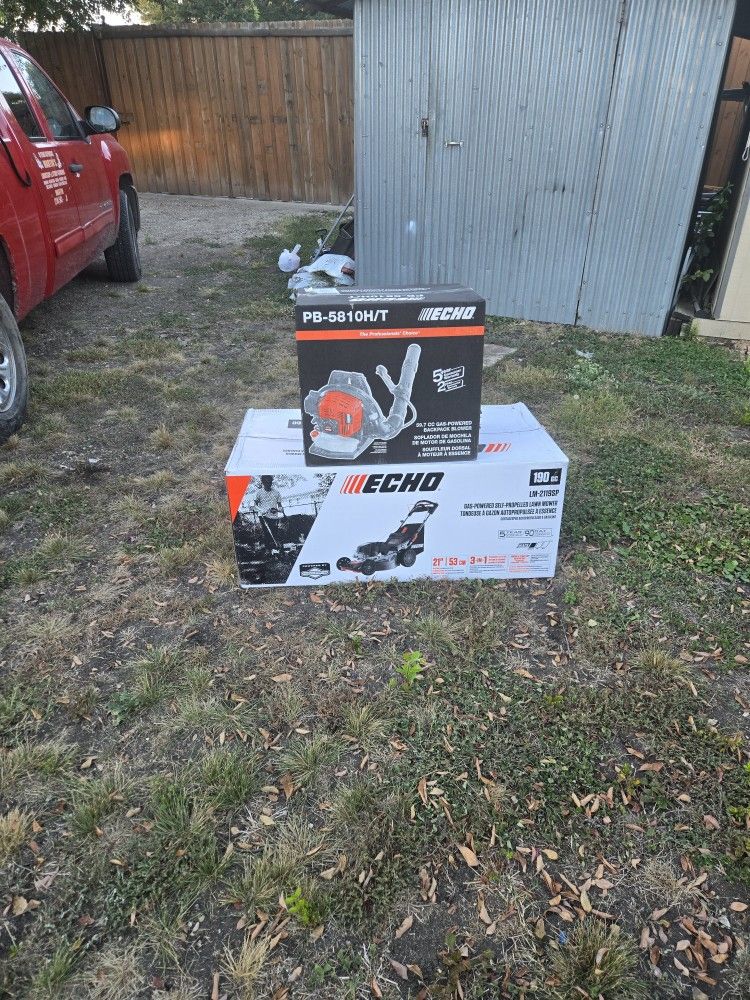 tengo estas 2 maquinas en venta $800 por las 2 nuevas en la caja