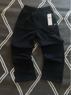 Alo Sweats Black