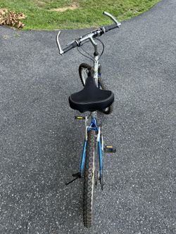 Mongoose domain hotsell mountain bike