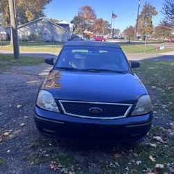 BLACK 2005 Ford Five Hundred SEL 