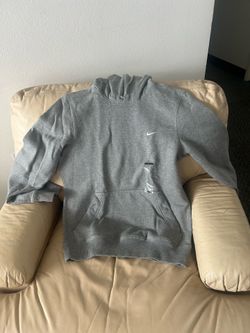 Nike Men’s S Gray Pullover Fleece Hoodie Swoosh Logo Pockets