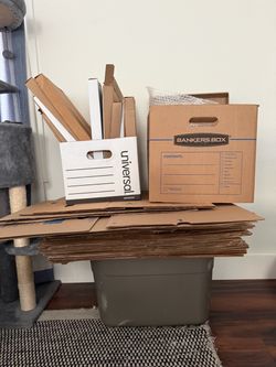 Banker Boxes/ Moving Boxes