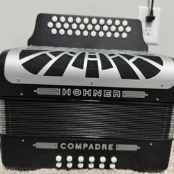 Hohner Compadre New