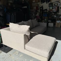 2 Piece Couch Sectional 