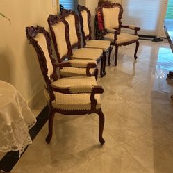 Dining Room Chairs 