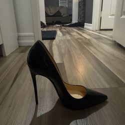 So Kate Christian Louboutin 