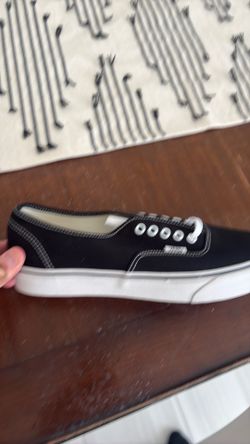 Men vans 10.5