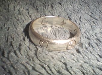 Gucci "Blind for love" size 6