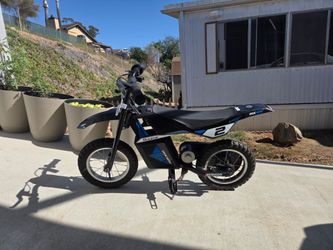 Razor MX125 Electric Dirt Bike