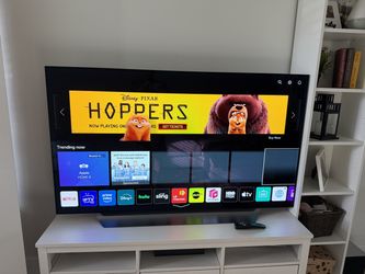 LG OLED 65 Inch 120 Hz WiFi Bluetooth Apple TV Google Smart Ai