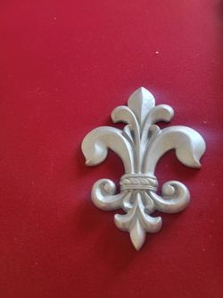 Wall Decor For Pick Only 