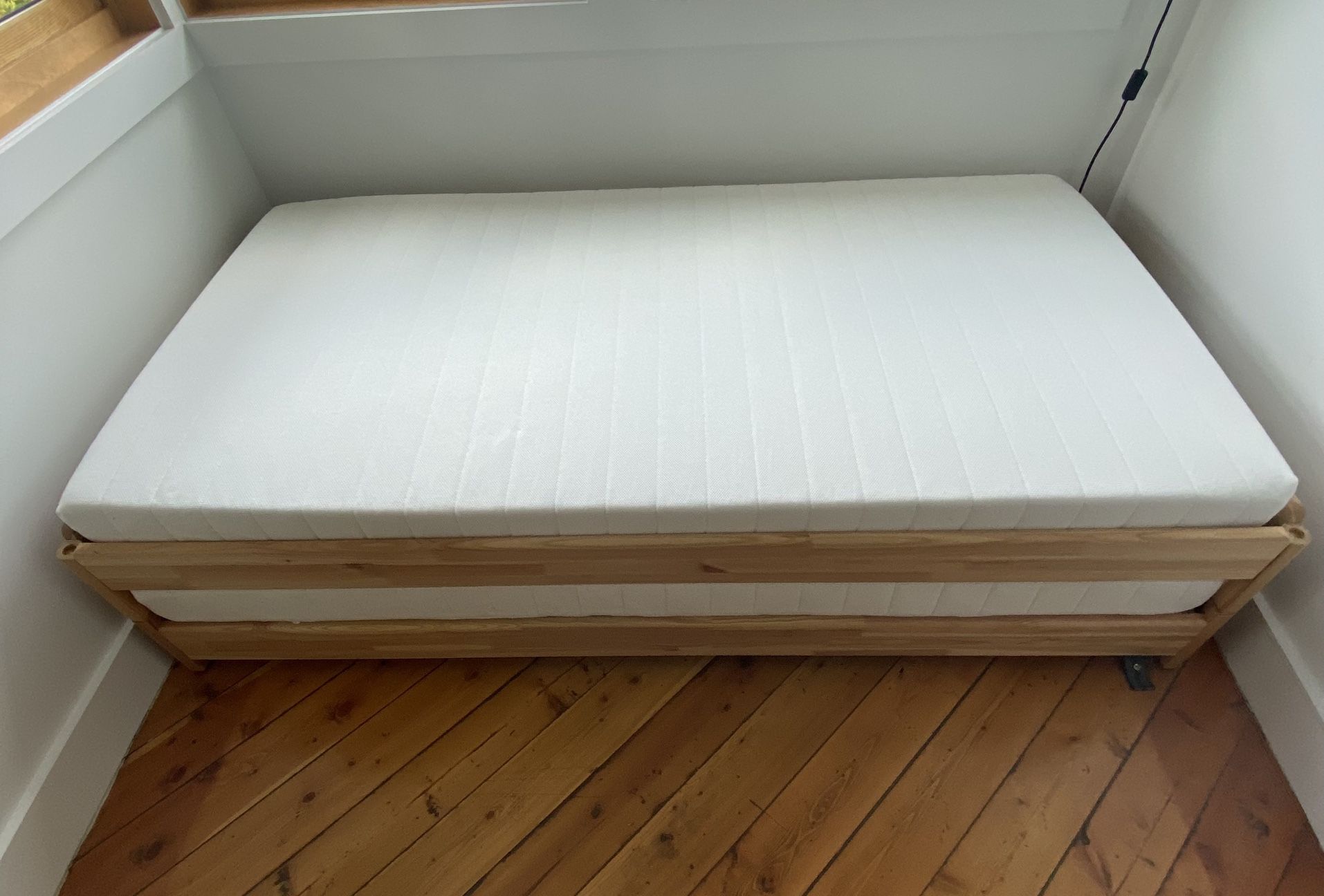 Stacking Pine Twin Beds