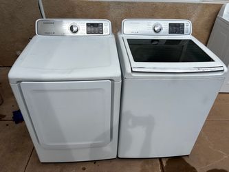 Washer and dryer set