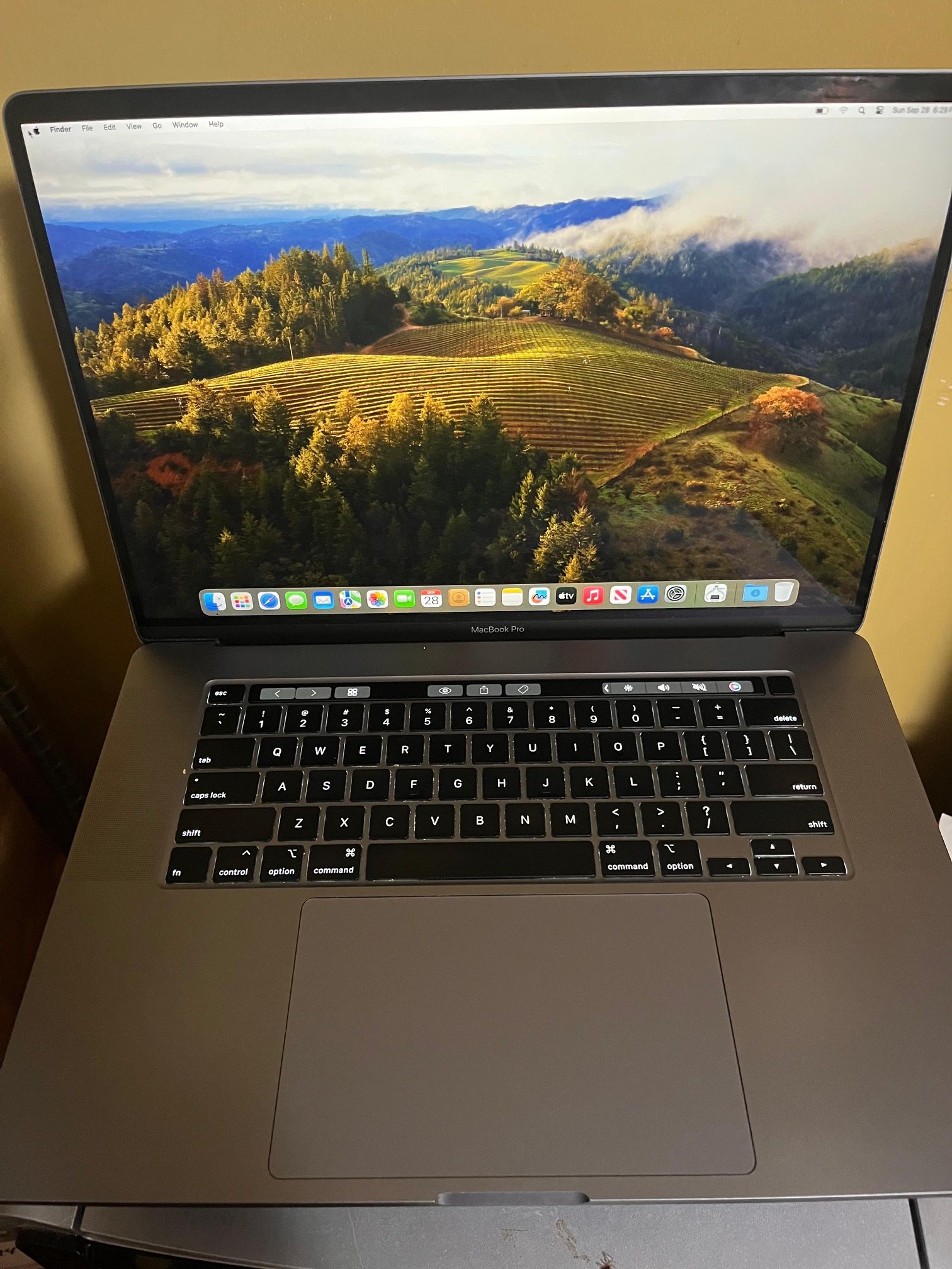 MacBook Pro 2019 16inch Intel I7 32gb Ram 500gb Ssd