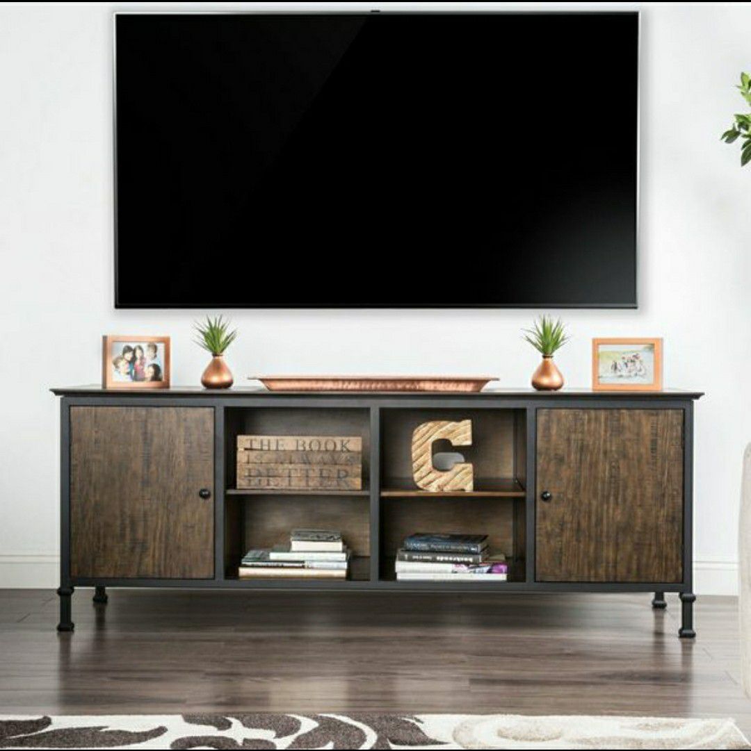 72" TV Stand in Weathered Oak Finish