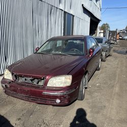 2004 Hyundai XG350 - PARTS ONLY