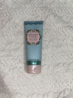 B&BW Sweetest Song lotion