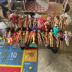 Barbie/ Lol/ Rainbow High Dolls 