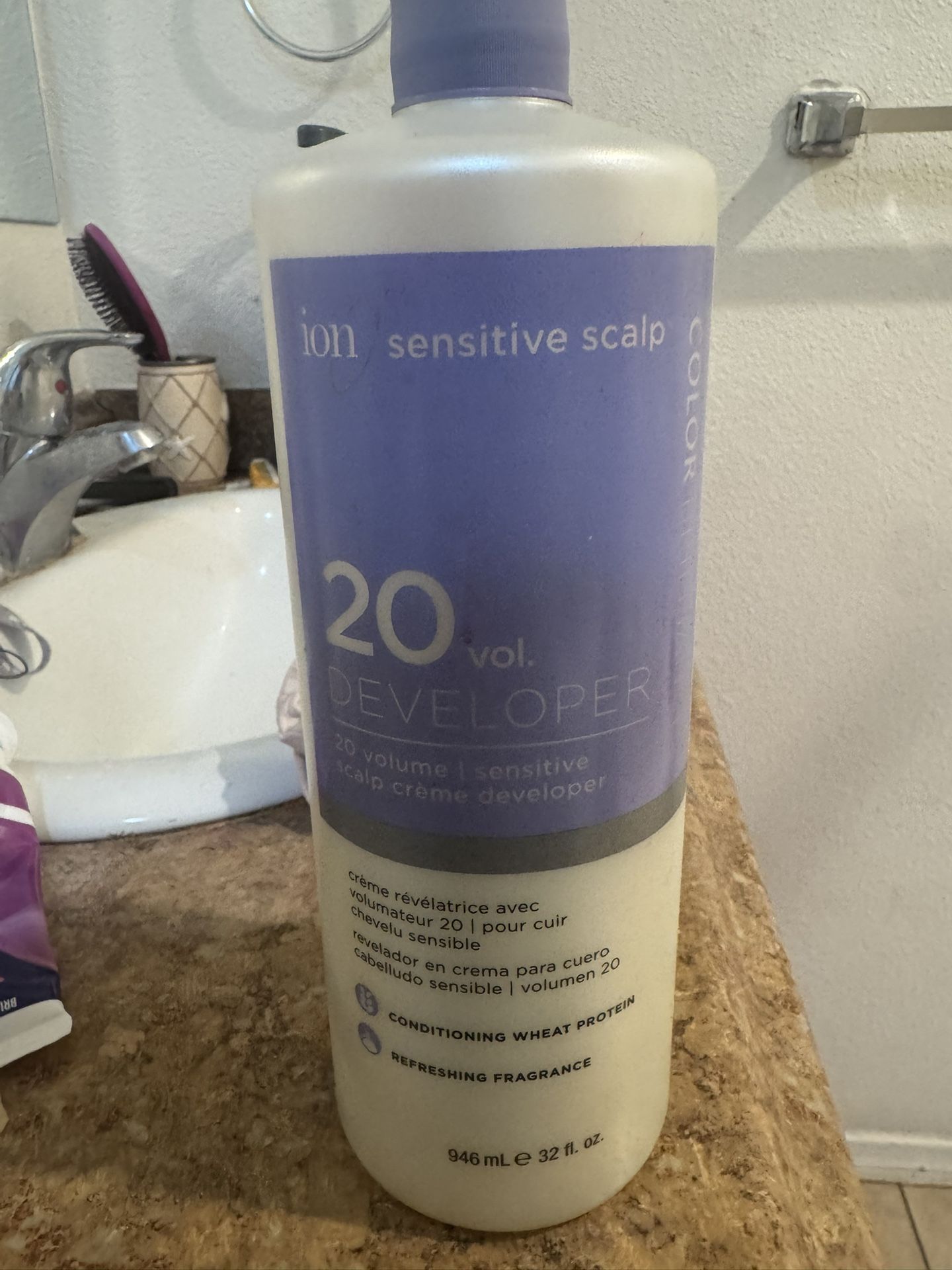 Sensitive Scalp 20 Volume Creme Developer 32 Oz