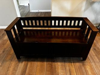 Bench with storage/toybox.