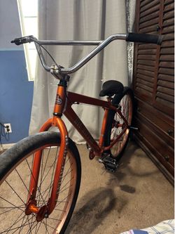 Trades only!!!!! Looking for a fxd gear throne a1