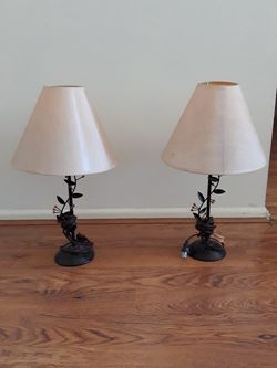 2 bedroom nightstand lamps