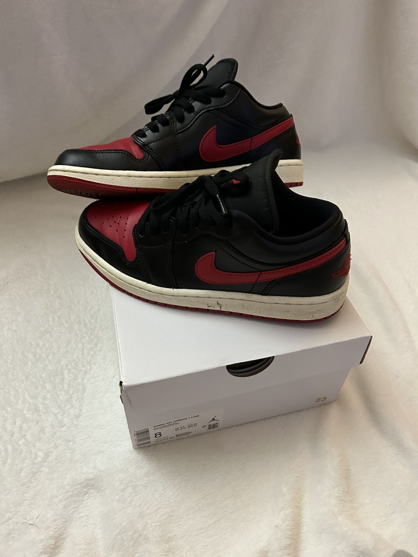 Womens Air Jordan 1 Low Size 8