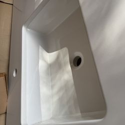 60-in Natural White Quartz Undermount Bathroom Single Sink