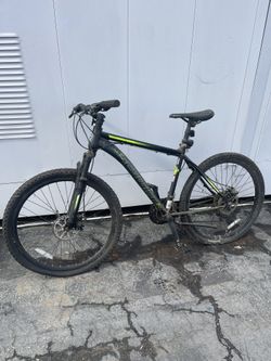 SCHWINN Quality Mountain Bike 