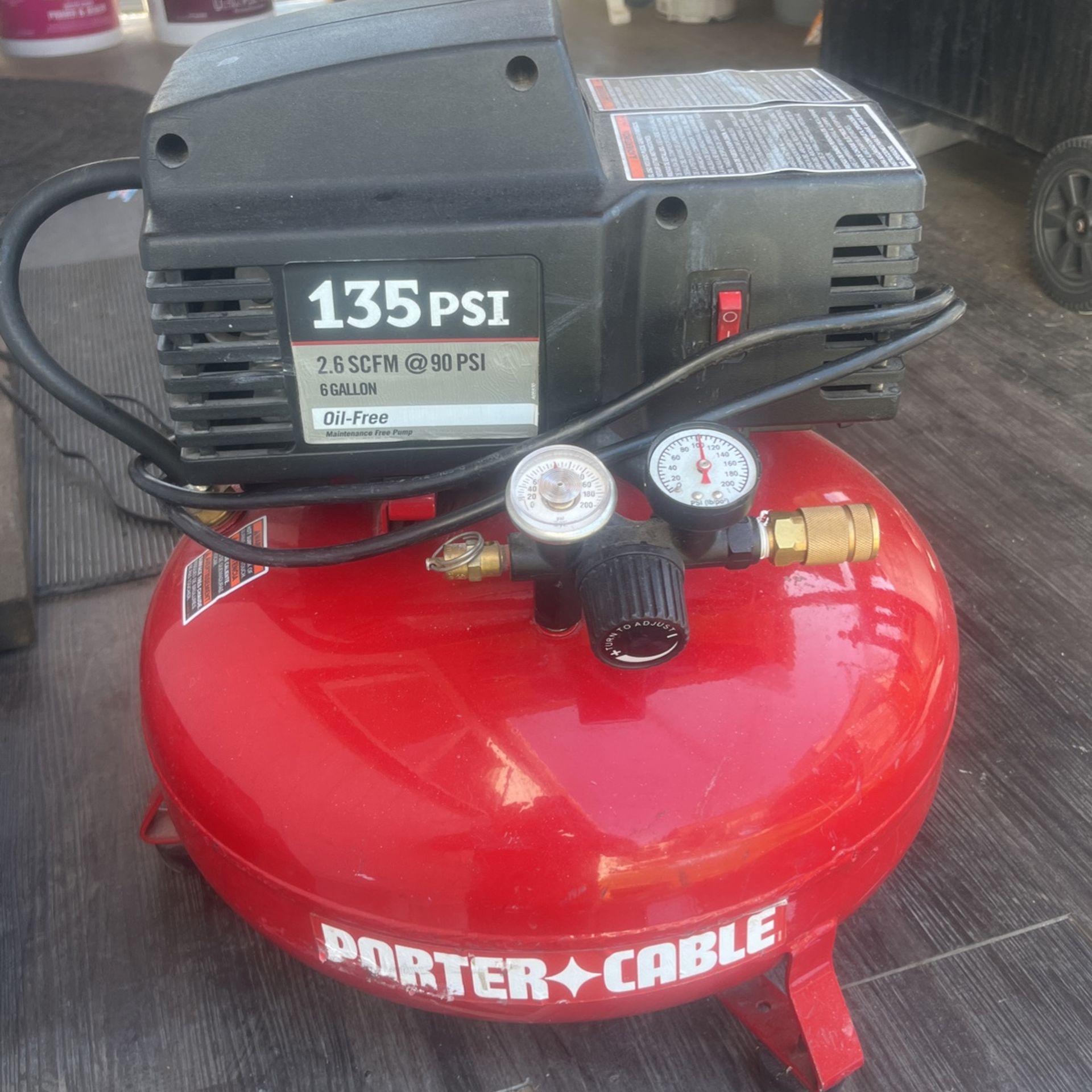 Compresor Porter-cable 135psi 6 Gallon