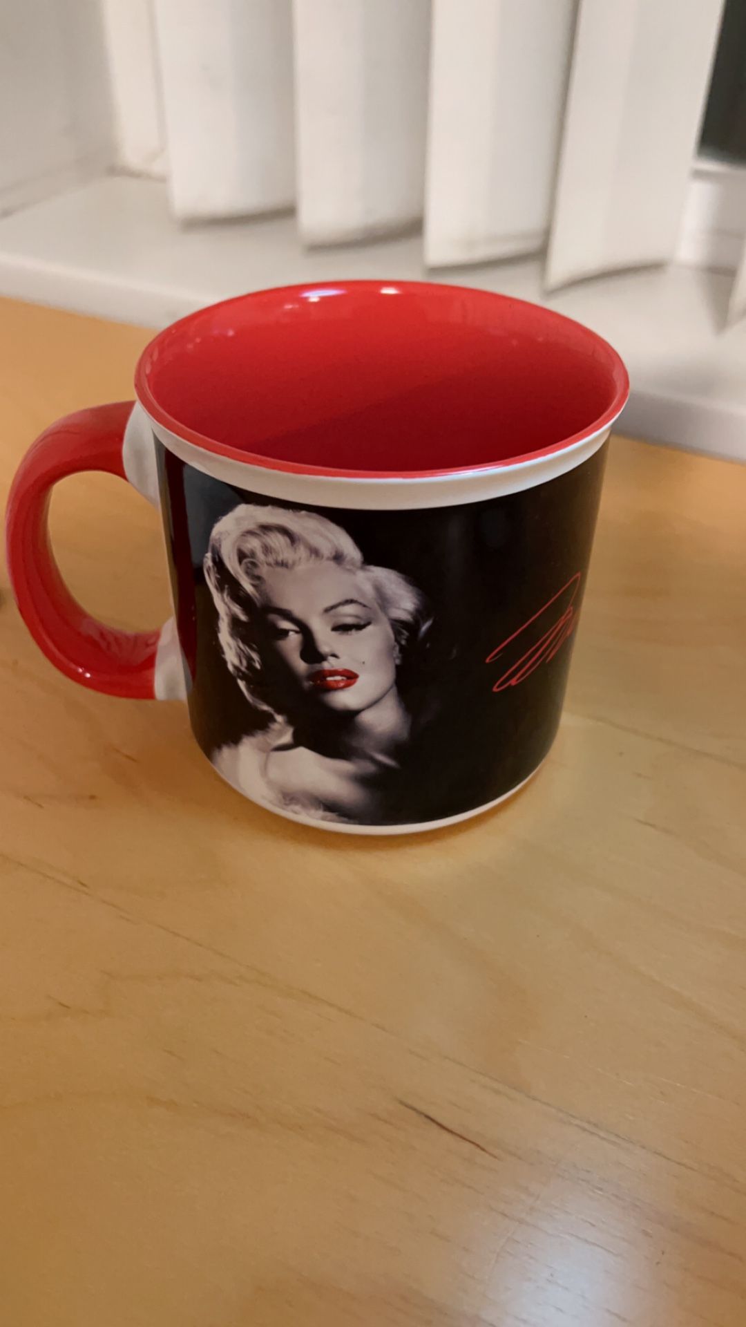 marilyn monroe Collectible Coffee Cup
