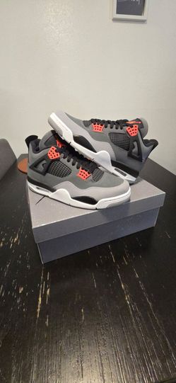 Jordan 4 Retro Infrared